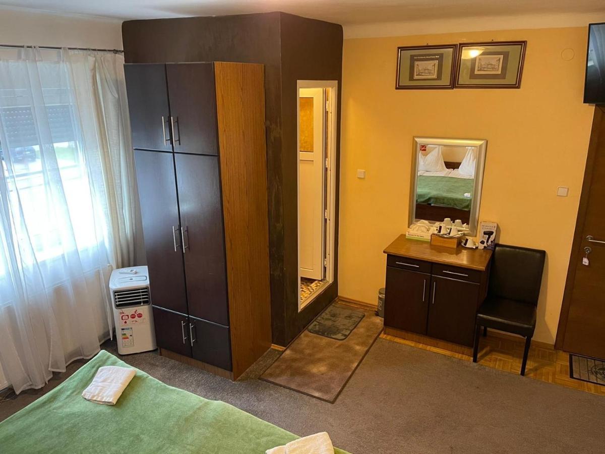 451 Rooms Graz Luaran gambar