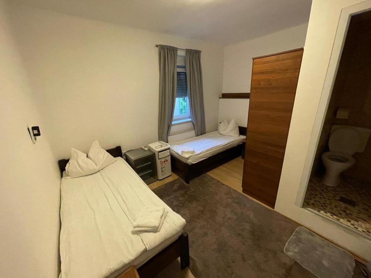 451 Rooms Graz Luaran gambar