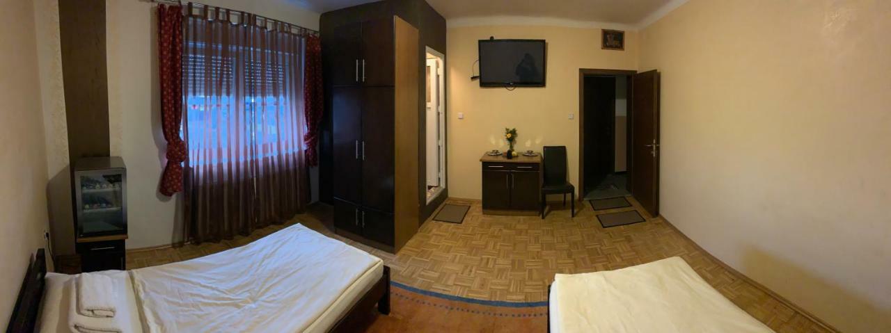 451 Rooms Graz Luaran gambar
